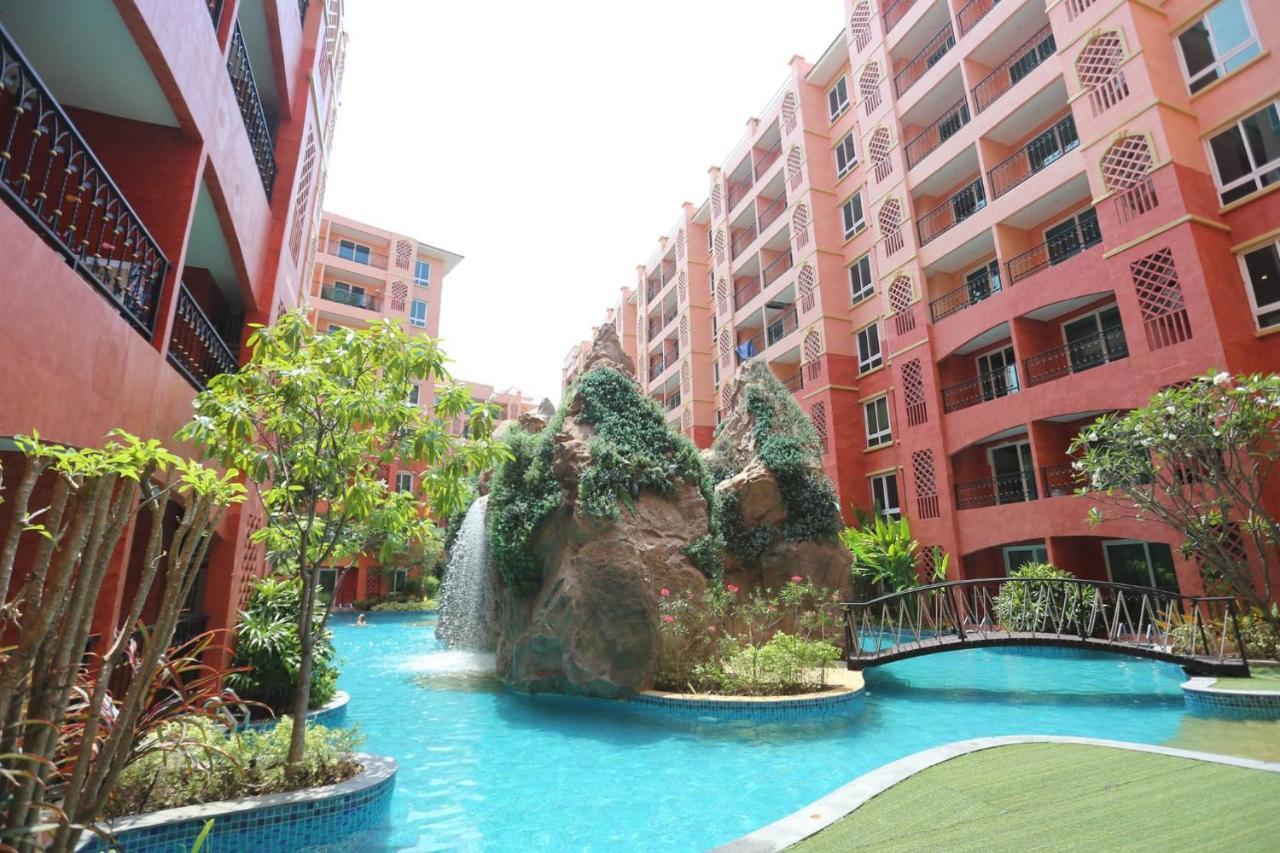 Seven Seas Resort Pattaya By Justin Pantai Jomtien Luaran gambar